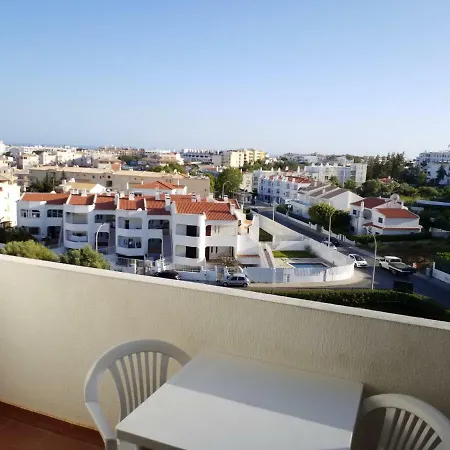 Studio Greenchoro 아파트 *